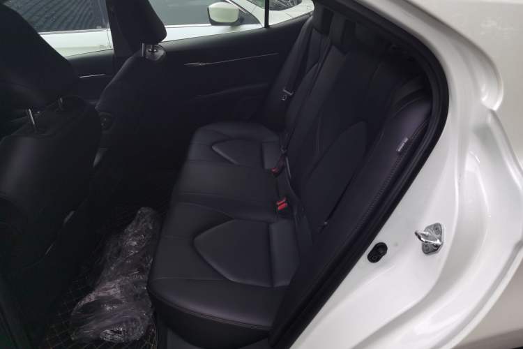 Used Toyota Camry 2019 2.5G Luxury Edition China V Standard Left Rear Seat