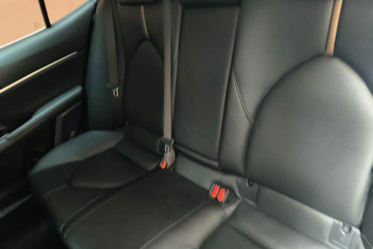 Used Toyota Camry 2019 2.5G Luxury Edition China VI Standard Left Rear Seat