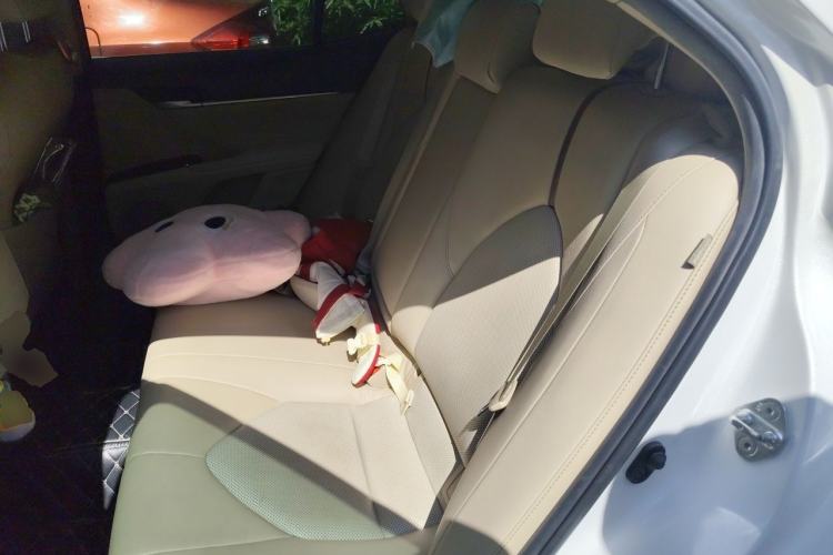 Used Toyota Camry 2019 2.5G Luxury Edition China VI Standard Left Rear Seat