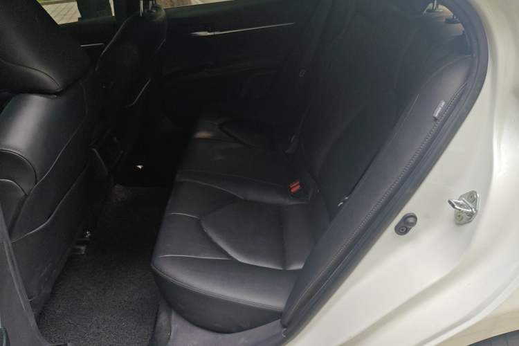 Used Toyota Camry 2019 2.5G Luxury Edition China VI Standard Left Rear Seat