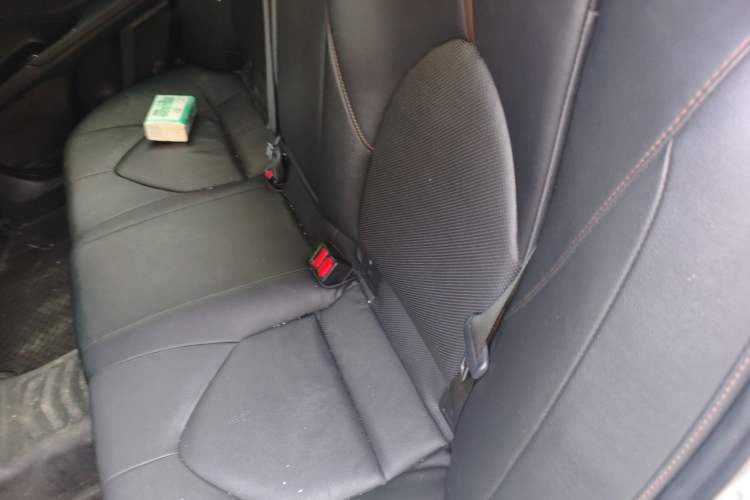 Used Toyota Camry 2019 2.0G Luxury Edition China VI Standard Left Rear Seat