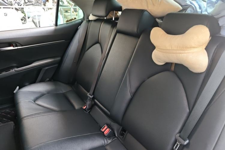 Used Toyota Camry 2019 Revised Version 2.0G Luxury Edition Left Rear Seat