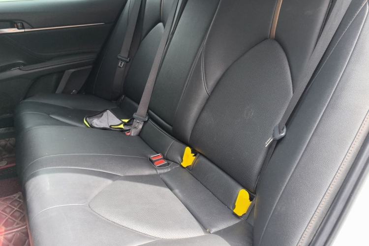 Used Toyota Camry 2019 Revised Version Dual-Engine 2.5 HG Luxury Edition Left Rear Seat