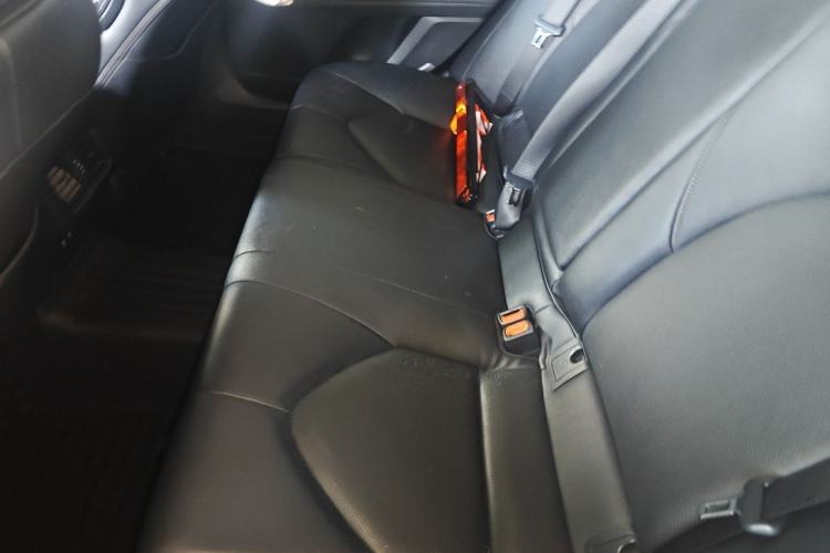 Used Toyota Camry 2019 2.0G Luxury Edition China V Standard Left Rear Seat