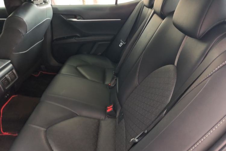 Used Toyota Camry 2019 2.5S FENGSHANG Version China VI Standard Left Rear Seat