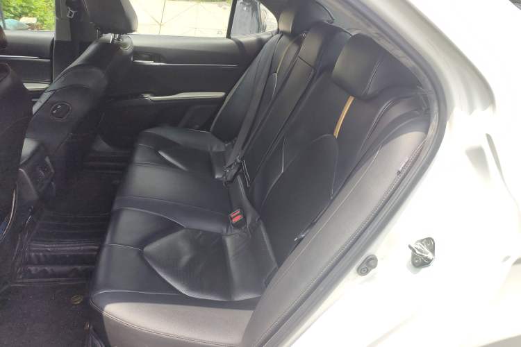 Used Toyota Camry 2019 2.5G Luxury Edition China VI Standard Left Rear Seat