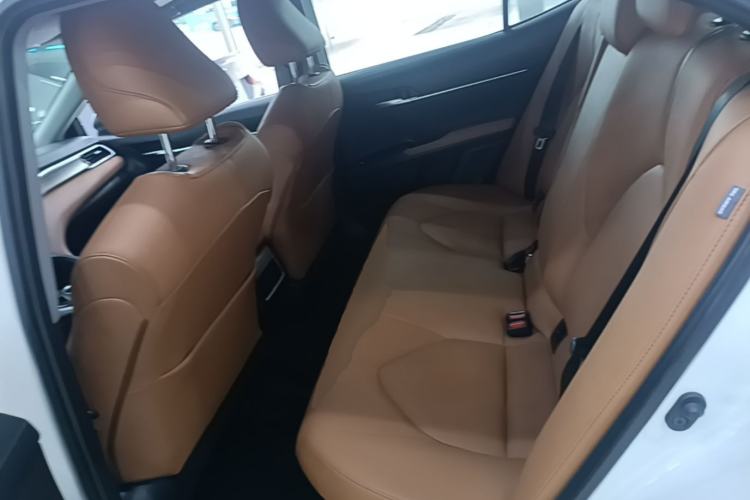 Used Toyota Camry 2019 Revised Version Dual-Engine 2.5 HG Luxury Edition Left Rear Seat