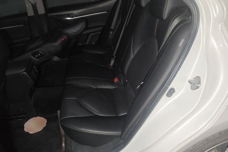 Used Toyota Camry 2019 2.0G Luxury Edition China VI Standard Left Rear Seat