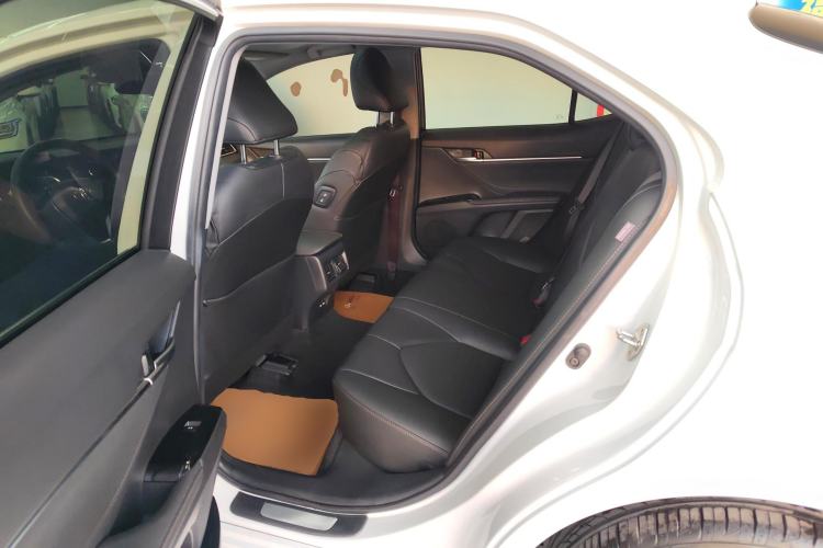 Used Toyota Camry 2019 Revised Version 2.0G Luxury Edition Left Rear Seat