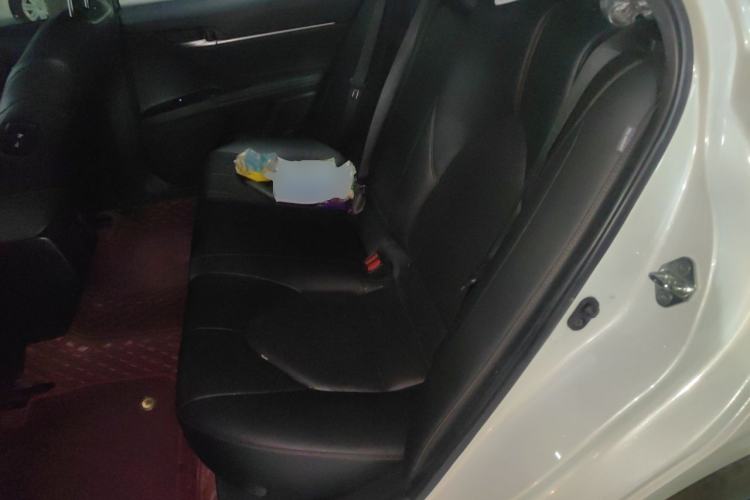 Used Toyota Camry 2019 2.0G Luxury Edition China VI Standard Left Rear Seat