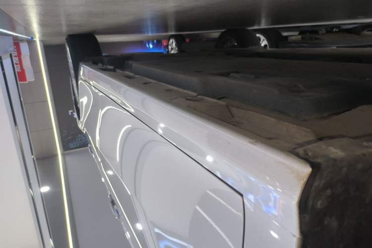 Used Toyota Camry 2019 Revised Version 2.5G Luxury Edition Left Side Sill