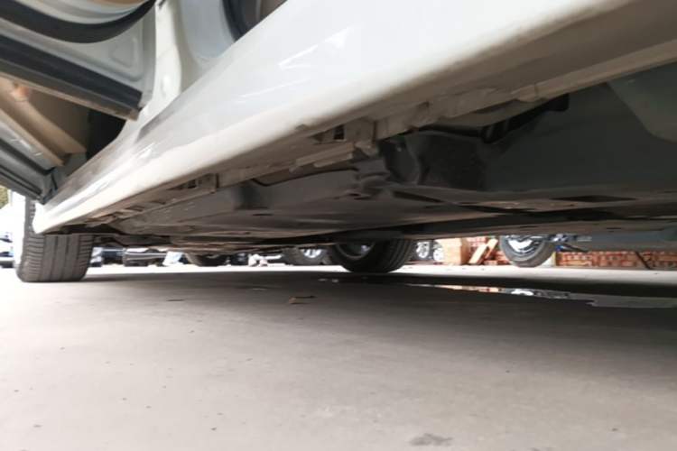 Used Toyota Camry 2019 2.5G Luxury Edition China VI Standard Left Side Sill