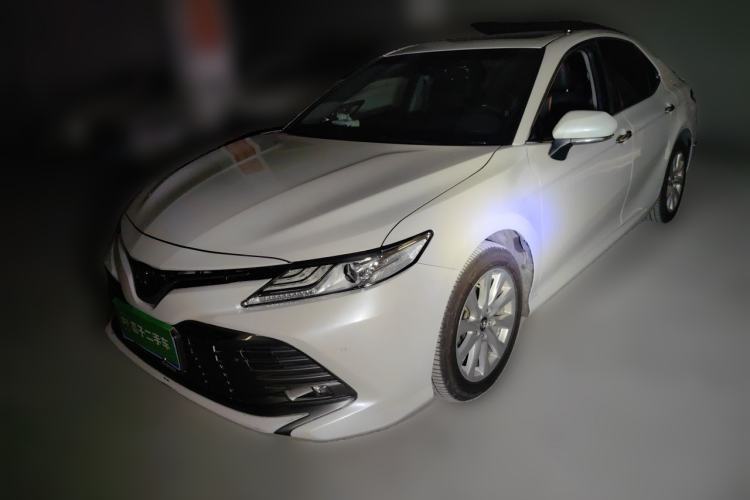 Used Toyota Camry 2019 Revised Version 2.0G Luxury Edition Guazi used car, China used car export, Used car for sale, Used  cars, Cheapest cars for sale