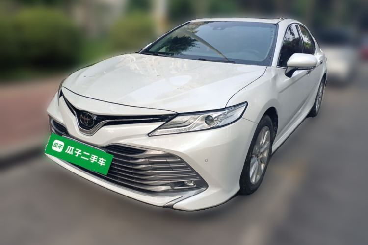 Used Toyota Camry 2019 2.0G Luxury Edition China V Standard Guazi used car, China used car export, Used car for sale, Used  cars, Cheapest cars for sale