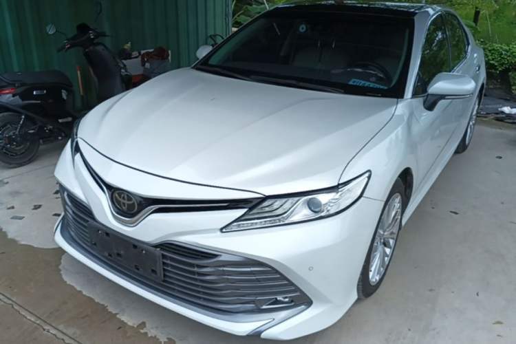 Used Toyota Camry 2019 2.5G Luxury Edition China VI Standard Guazi used car, China used car export, Used car for sale, Used cars, Cheapest cars for sale