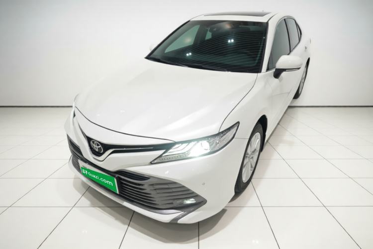 Toyota Camry 2019 Revised Version 2.0G Luxury Edition usado Guazi used car, China used car export, Used car for sale, Used cars, Cheapest cars for sale