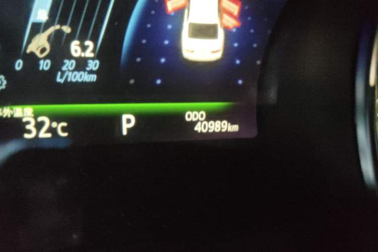 Used Toyota Camry 2019 2.5G Luxury Edition China VI Standard Odometer Close Up
