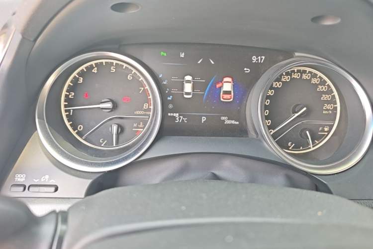 Used Toyota Camry 2019 2.0G Luxury Edition China VI Standard Odometer Close Up