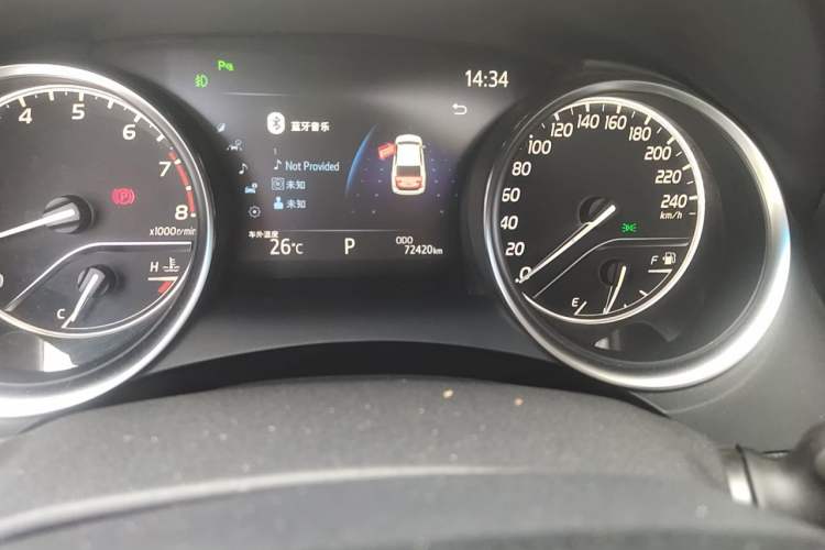 Used Toyota Camry 2019 2.0G Luxury Edition China VI Standard Odometer Close Up