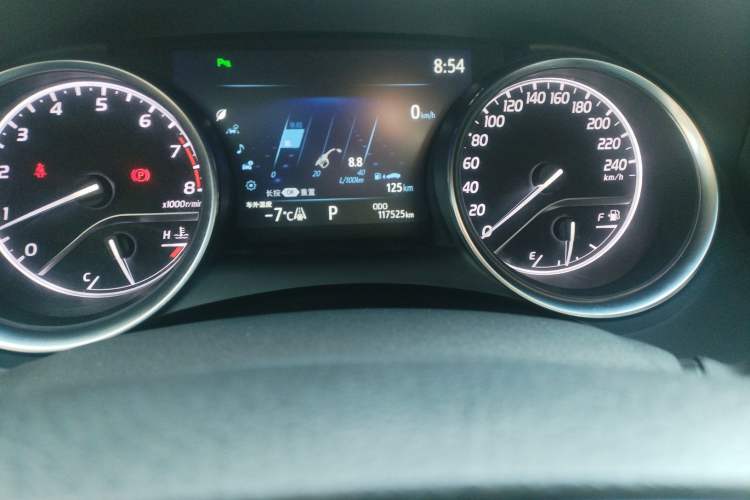 Used Toyota Camry 2019 2.5G Luxury Edition China VI Standard Odometer Close Up