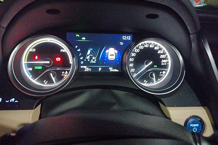 Used Toyota Camry 2019 Revised Version Dual-Engine 2.5 HG Luxury Edition Odometer Close Up