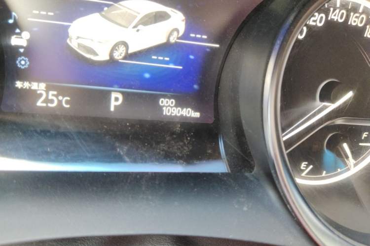 Used Toyota Camry 2019 2.5G Luxury Edition China V Standard Odometer Close Up