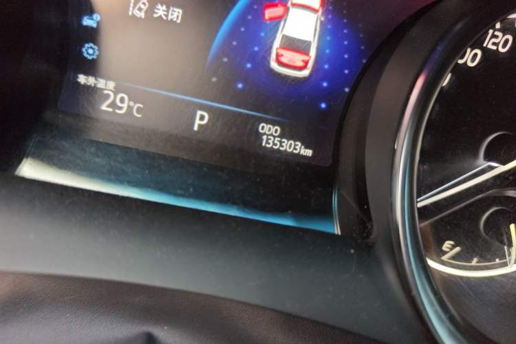 Used Toyota Camry 2019 2.0G Luxury Edition China VI Standard Odometer Close Up
