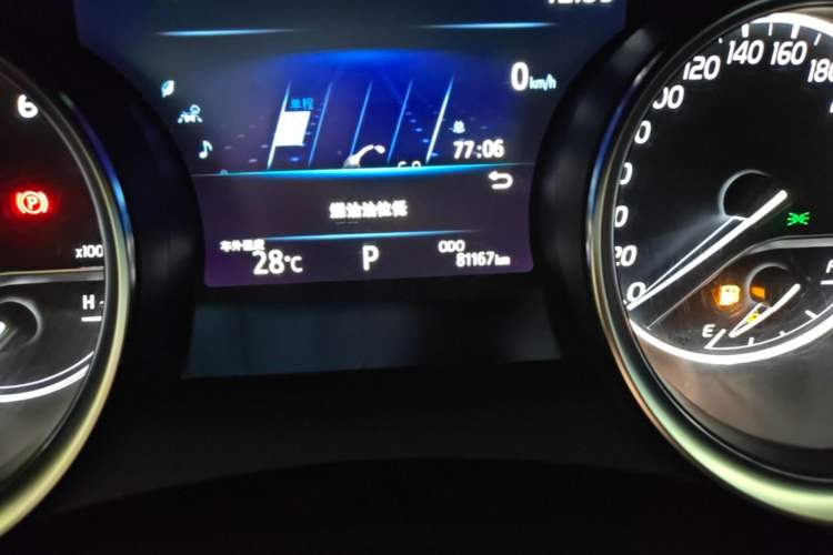 Used Toyota Camry 2019 Revised Version 2.0G Luxury Edition Odometer Close Up
