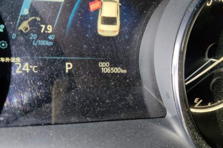 Used Toyota Camry 2019 Revised Version 2.0G Luxury Edition Odometer Close Up