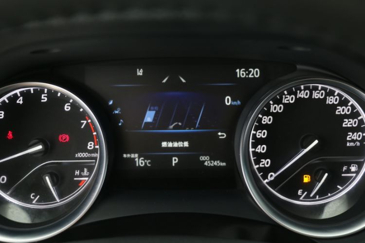 Used Toyota Camry 2019 2.0G Luxury Edition China VI Standard Odometer Close Up