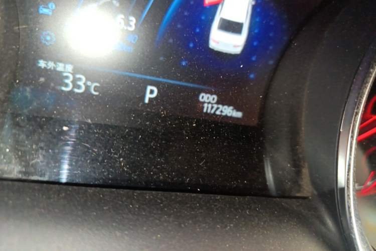 Used Toyota Camry 2019 2.5S FENGSHANG Version China VI Standard Odometer Close Up