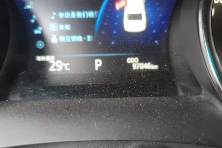 Used Toyota Camry 2019 Revised Version 2.0G Luxury Edition Odometer Close Up