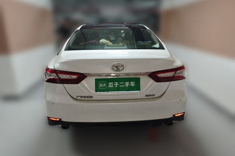Used Toyota Camry 2019 2.5G Luxury Edition China VI Standard Rear