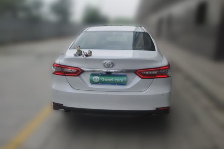 Used Toyota Camry 2019 2.0G Luxury Edition China VI Standard Rear