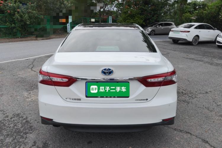 Used Toyota Camry 2019 Dual-Engine 2.5 HG Luxury Edition China VI Standard Rear
