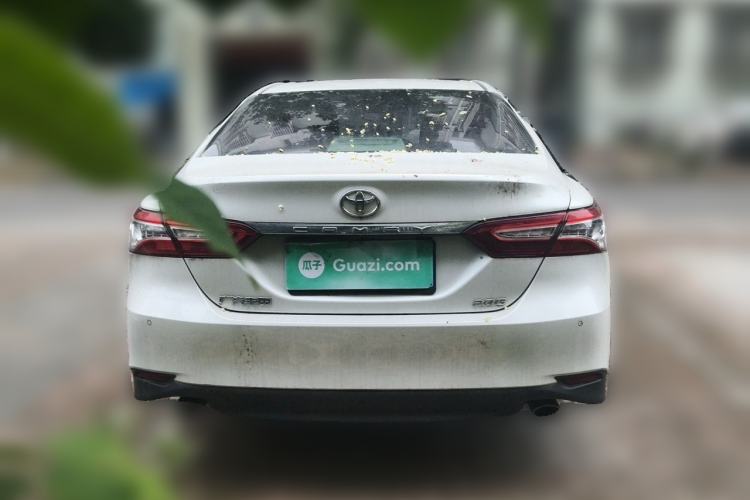 Used Toyota Camry 2019 Revised Version 2.0G Luxury Edition Rear