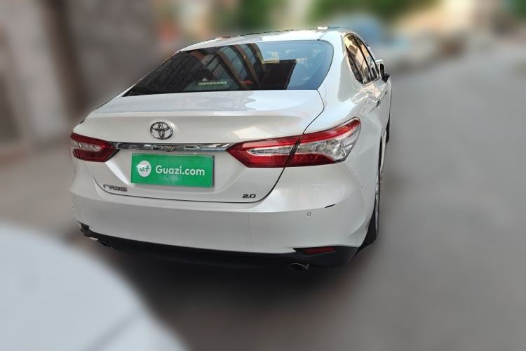 Used Toyota Camry 2019 Revised Version 2.0G Luxury Edition Rear