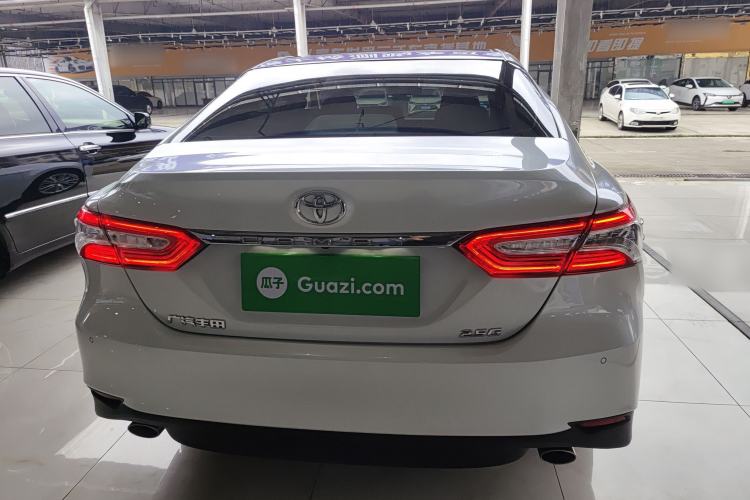 Used Toyota Camry 2019 2.5G Luxury Edition China VI Standard Rear