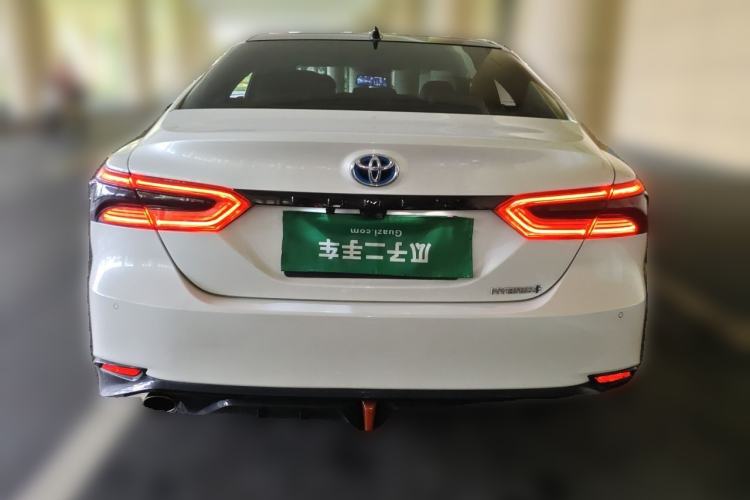 Used Toyota Camry 2019 Dual-Engine 2.5 HG Luxury Edition China VI Standard Rear