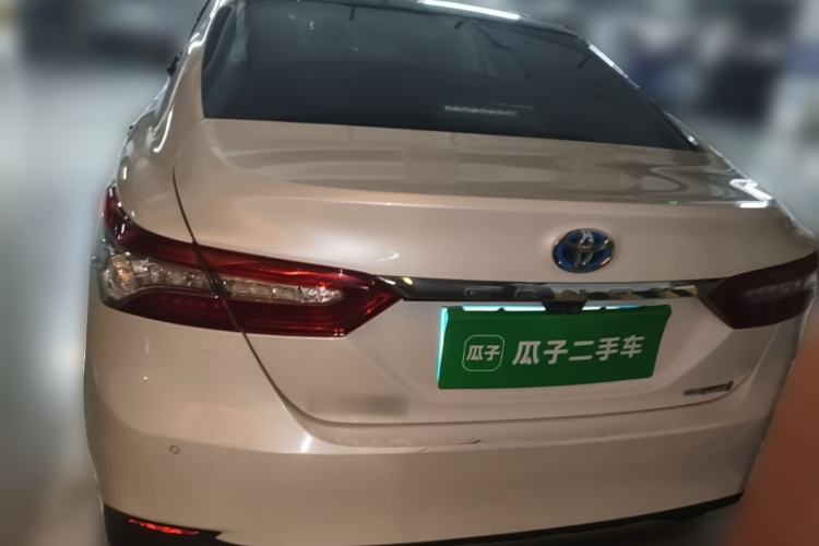 Used Toyota Camry 2019 Dual-Engine 2.5 HG Luxury Edition China VI Standard Rear