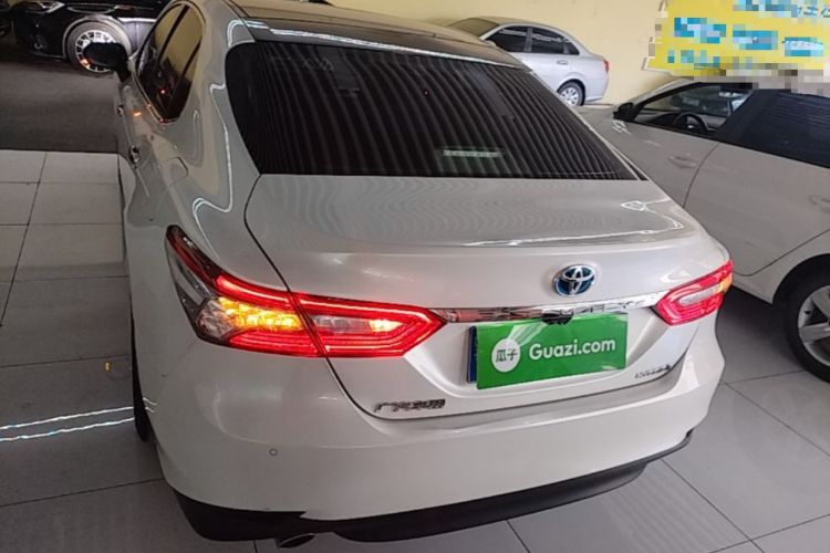 Used Toyota Camry 2019 Revised Version Dual-Engine 2.5 HG Luxury Edition Rear