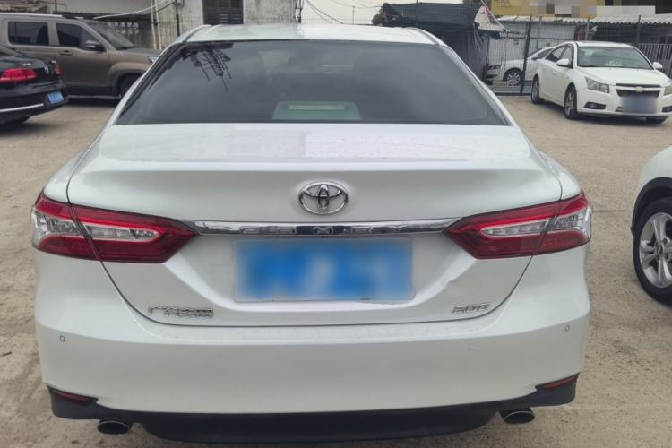 Used Toyota Camry 2019 2.0G Luxury Edition China VI Standard Rear