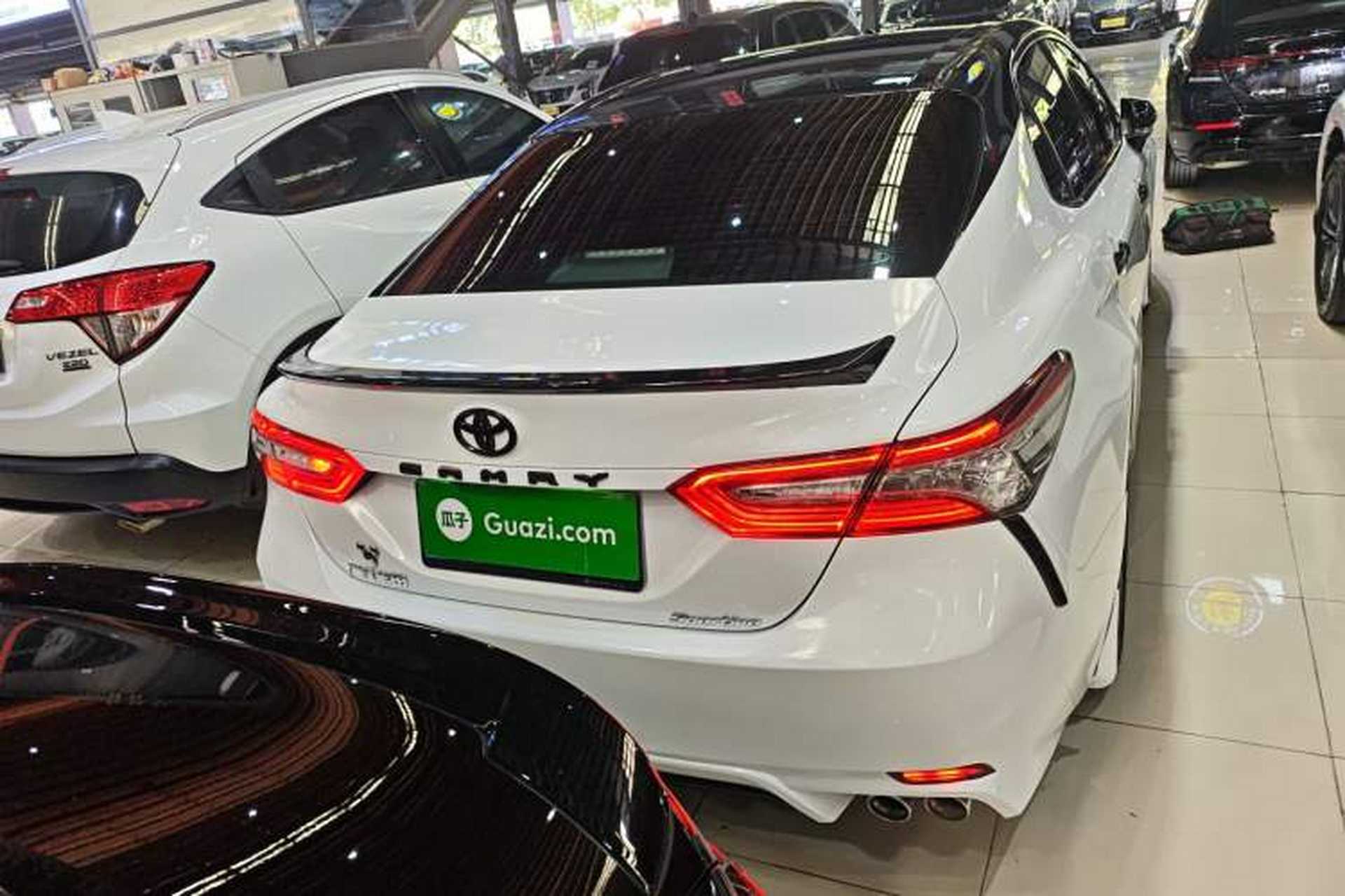 Used Toyota Camry 2019 2.5S FENGSHANG Version China VI Standard Rear