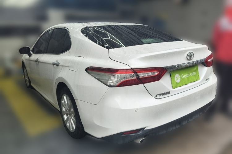 Used Toyota Camry 2019 Revised Version 2.0G Luxury Edition Rear Left 45 Deg