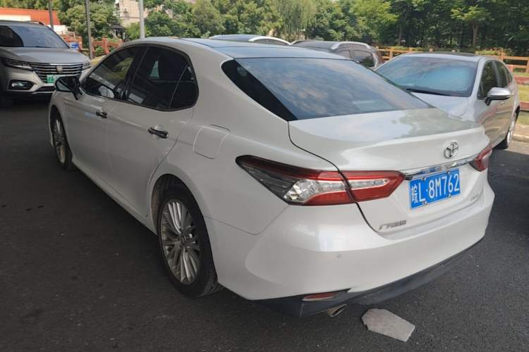 Used Toyota Camry 2019 2.5G Luxury Edition China VI Standard Rear Left 45 Deg
