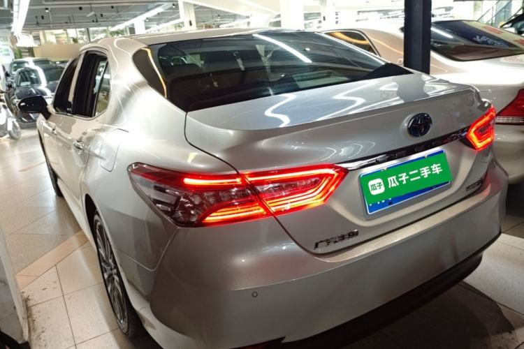 Used Toyota Camry 2019 Dual-Engine 2.5 HG Luxury Edition China VI Standard Rear Left 45 Deg