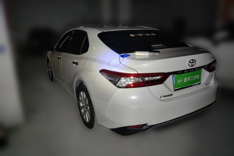 Used Toyota Camry 2019 Revised Version 2.0G Luxury Edition Rear Left 45 Deg