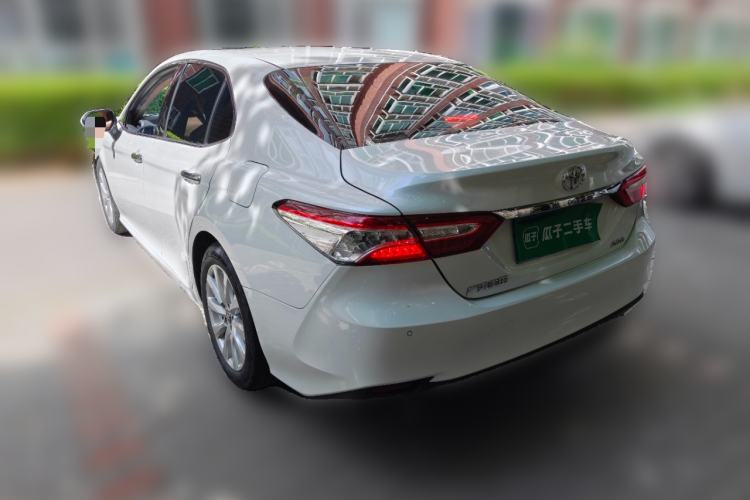 Used Toyota Camry 2019 Revised Version 2.0G Luxury Edition Rear Left 45 Deg