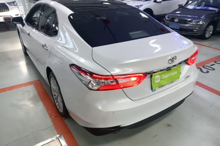 Used Toyota Camry 2019 2.5G Luxury Edition China VI Standard Rear Left 45 Deg