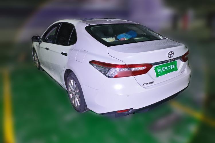 Used Toyota Camry 2019 Revised Version 2.0G Luxury Edition Rear Left 45 Deg